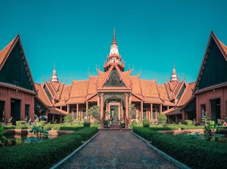 Phnom Penh Tour Packages