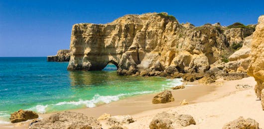 Fabulous-6-Nights-Package-Holidays-To-Portugal