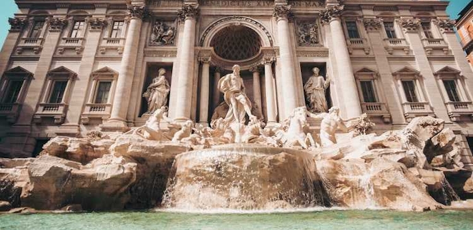 Thrilling 10 Nights France Italy Greece Vacation Packages