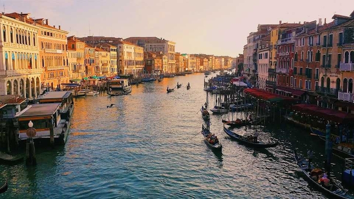 Refreshing 9 Nights Venice Italy Trip Packages