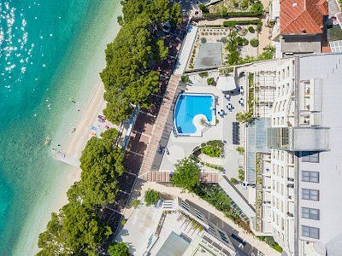 makarska travel guide book